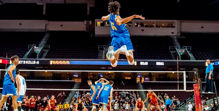 Fun facts about volleyball: Epic volleyball jump.